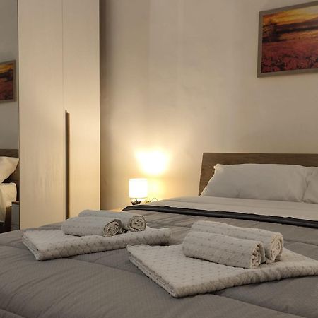Opificio 11 House Apartment คาตาเนีย ภายนอก รูปภาพ