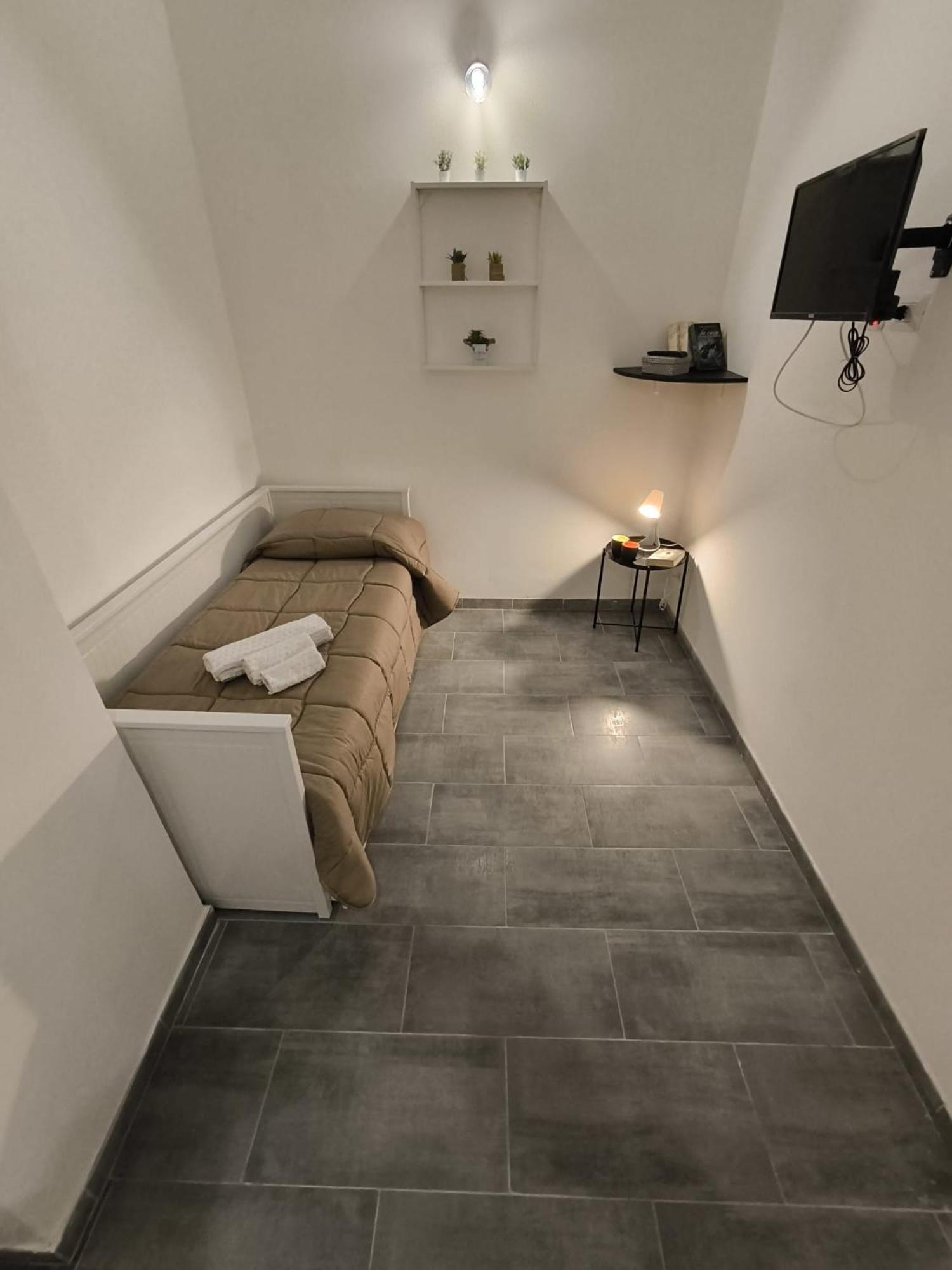 Opificio 11 House Apartment คาตาเนีย ภายนอก รูปภาพ