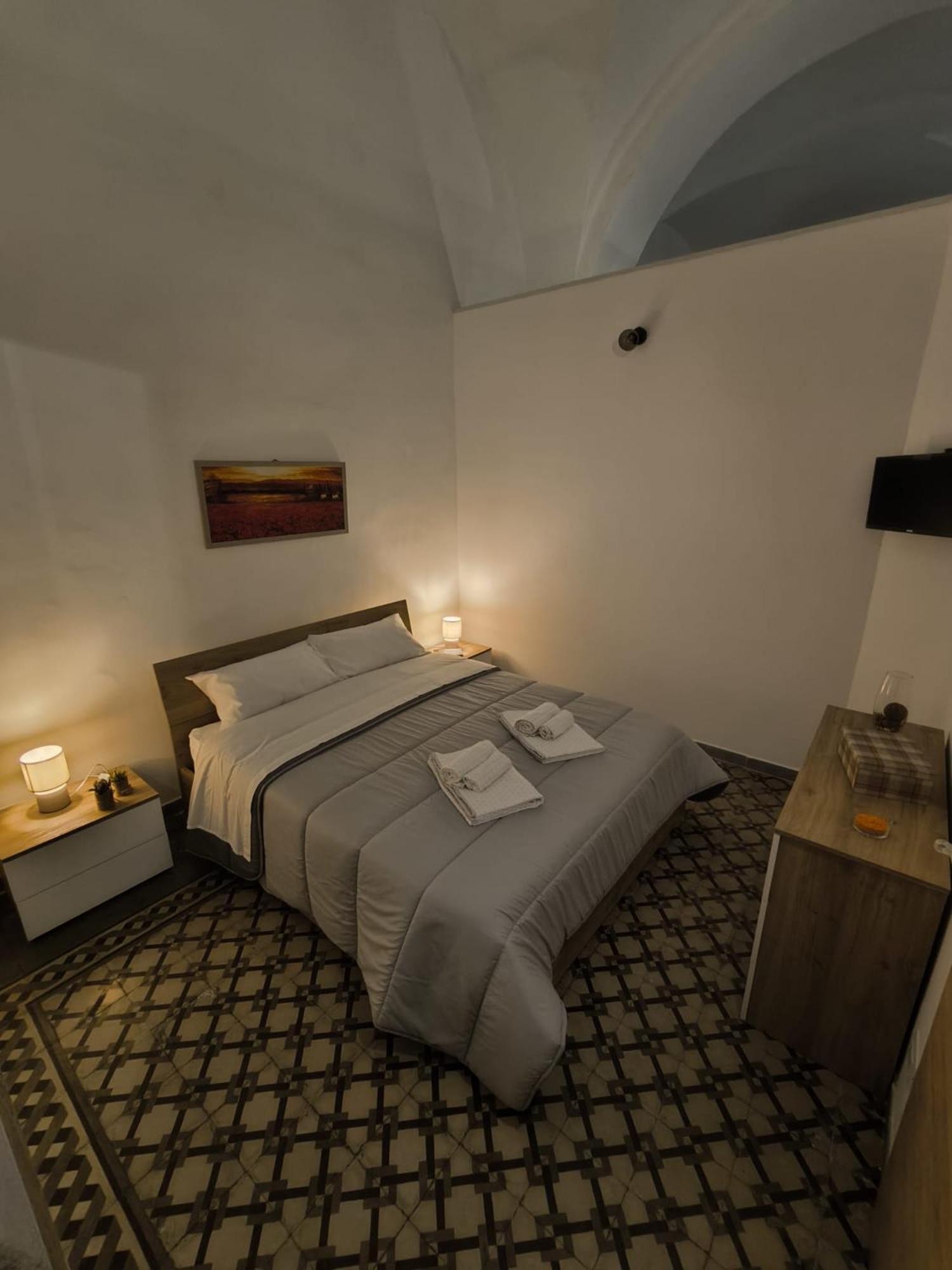 Opificio 11 House Apartment คาตาเนีย ภายนอก รูปภาพ