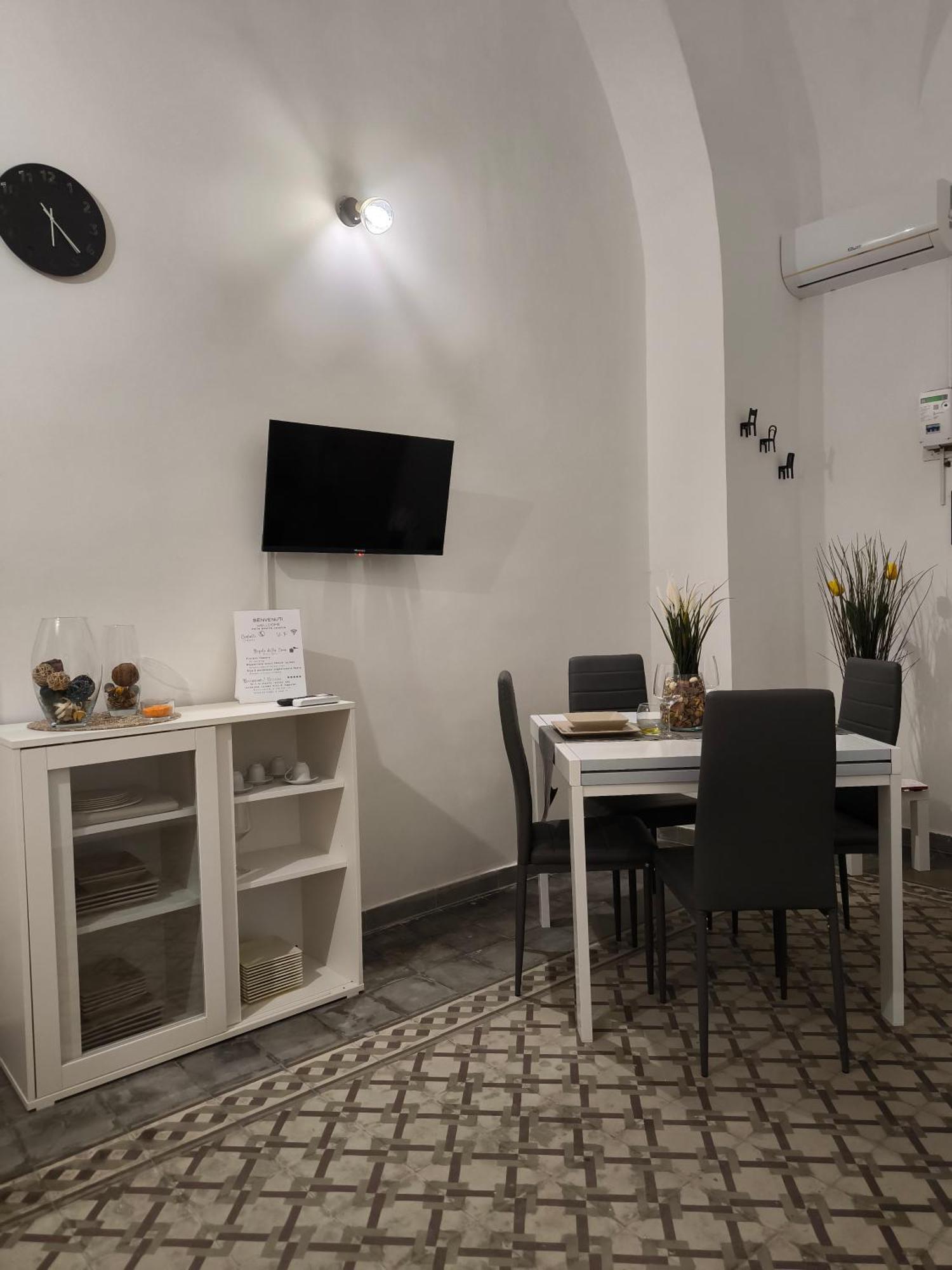Opificio 11 House Apartment คาตาเนีย ภายนอก รูปภาพ